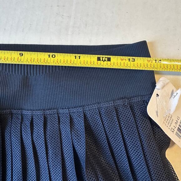 NEW Free People‎ Movement Rally Ruffle Pleated Skort Sz M/L - Picture 7 of 8